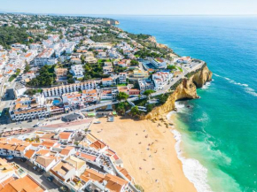 Located in the heart of Carvoeiro